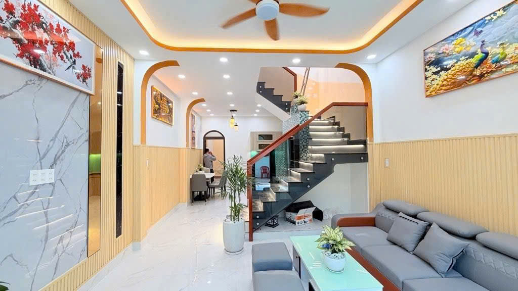 Bình Tân - 5 Tỷ Nhỉnh - Hẻm 1/ - Nhà Mới - Gần Chợ,Trường Học - 55M2 - 2 TẦNG - 3PN 15991709