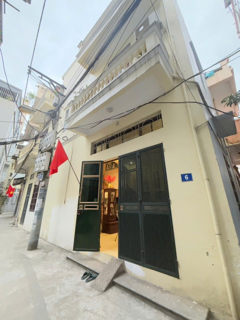 NGỌC THỤY – LONG BIÊN  45m² – MT 11m – 3 TẦNG – NGÕ THÔNG – GẦN Ô TÔ 15991711