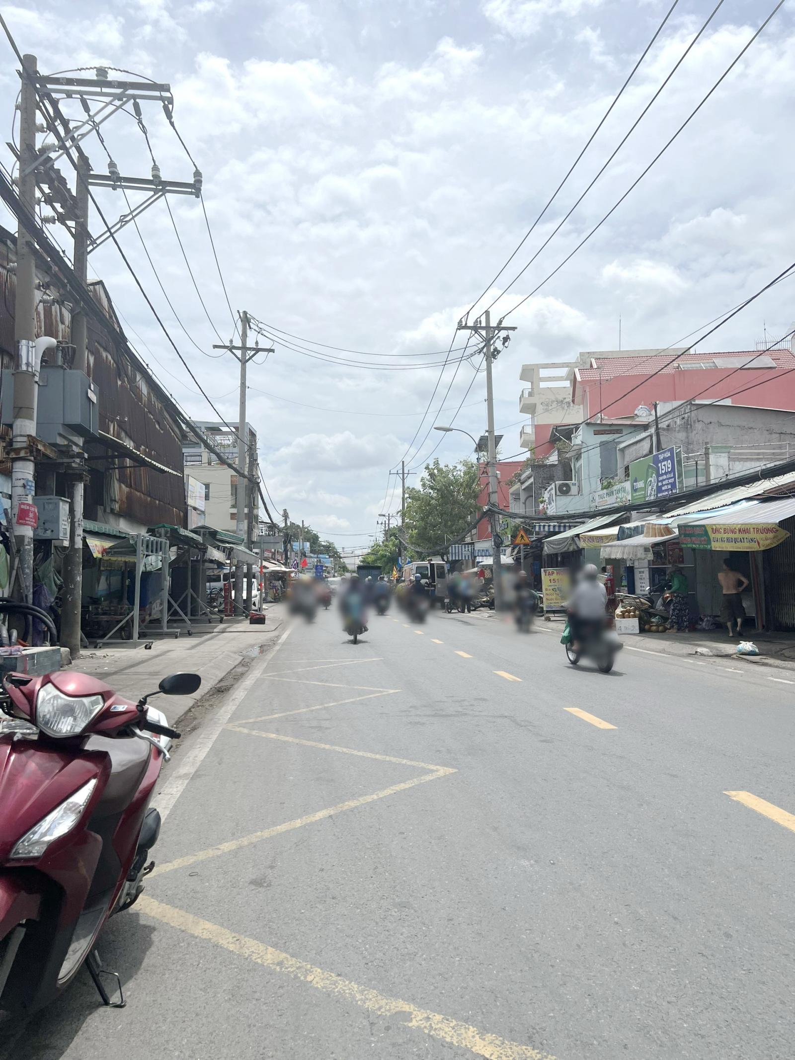 Nhà 2 tầng mặt tiền Phạm Thế Hiển P6Q8 . Giá 10.9 tỷ 15991772