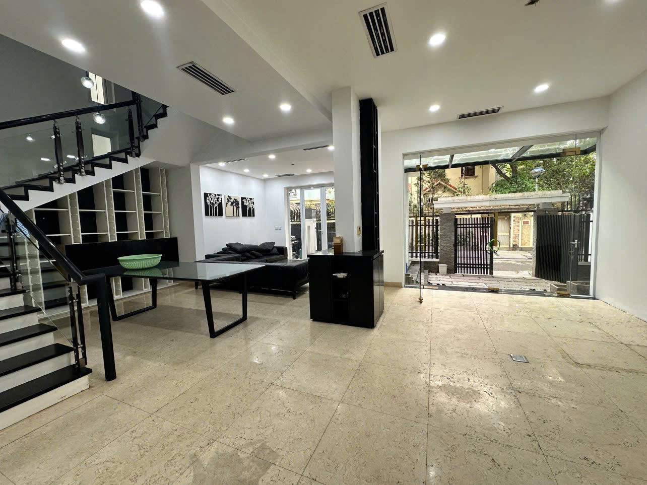 CHÍNH CHỦ CHO THUÊ BIỆT THỰ CAO CẤP KĐT MỸ ĐÌNH II – VỊ TRÍ ĐẸP, PHÙ HỢP VĂN PHÒNG và Ở 15991817