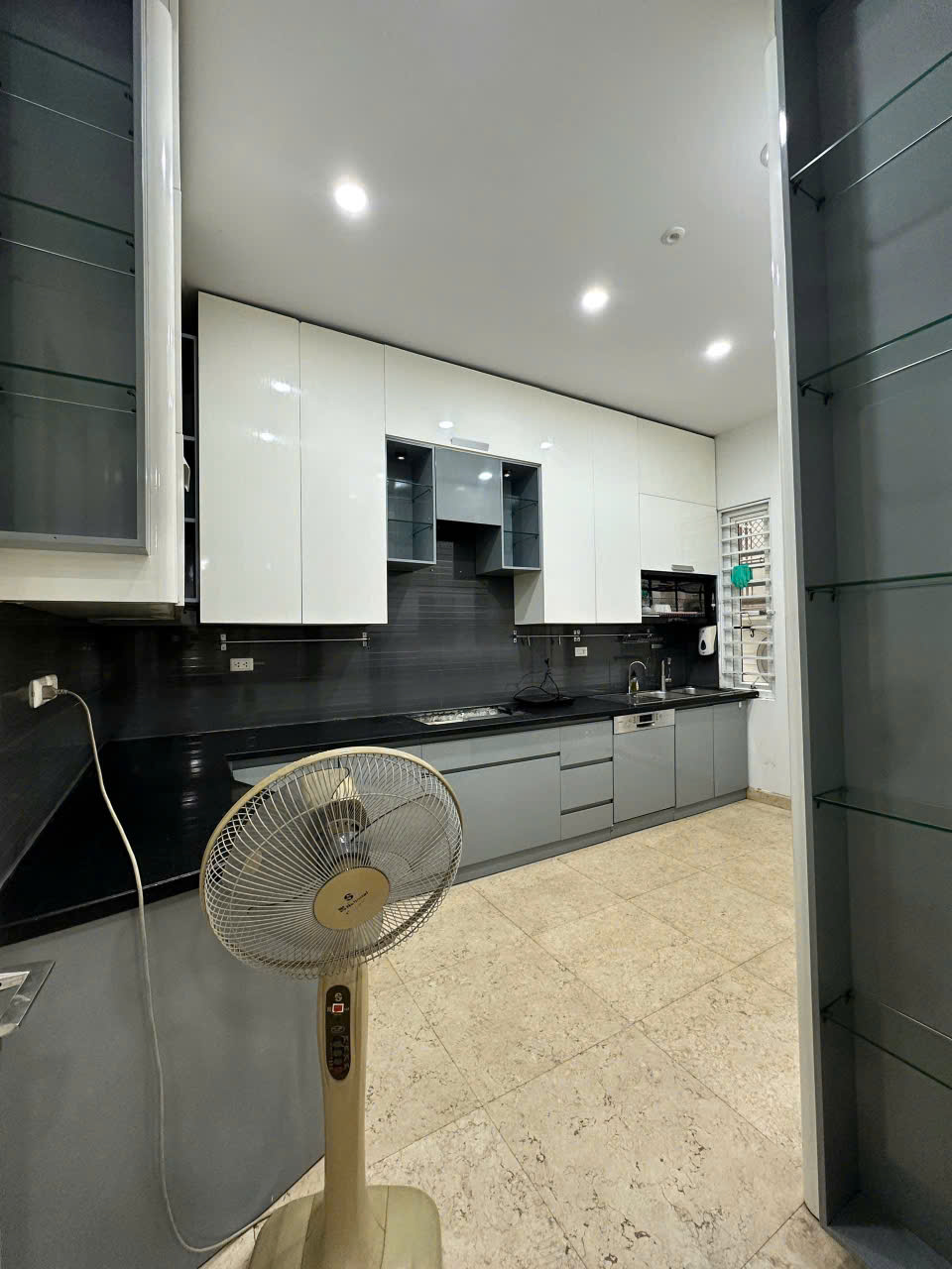 CHÍNH CHỦ CHO THUÊ BIỆT THỰ CAO CẤP KĐT MỸ ĐÌNH II – VỊ TRÍ ĐẸP, PHÙ HỢP VĂN PHÒNG và Ở 15991817