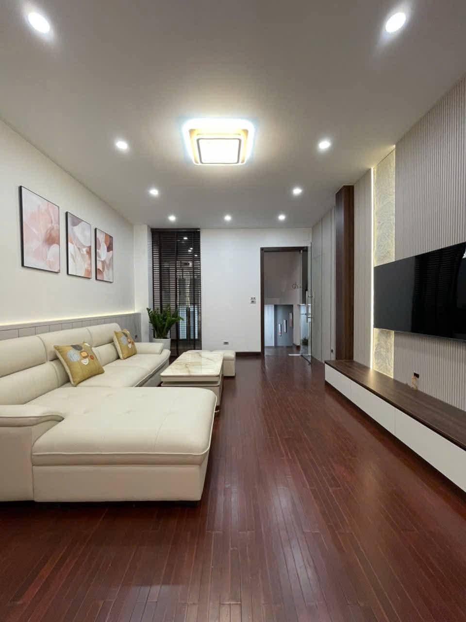 BÁN NHÀ NGUỴ NHƯ KONTUM, DT65M2 5T LÔ GÓC 2 MẶT NGÕ VỈA HÈ, OTO TRÁNH, KINH DOANH, 27.X TỶ 15991867