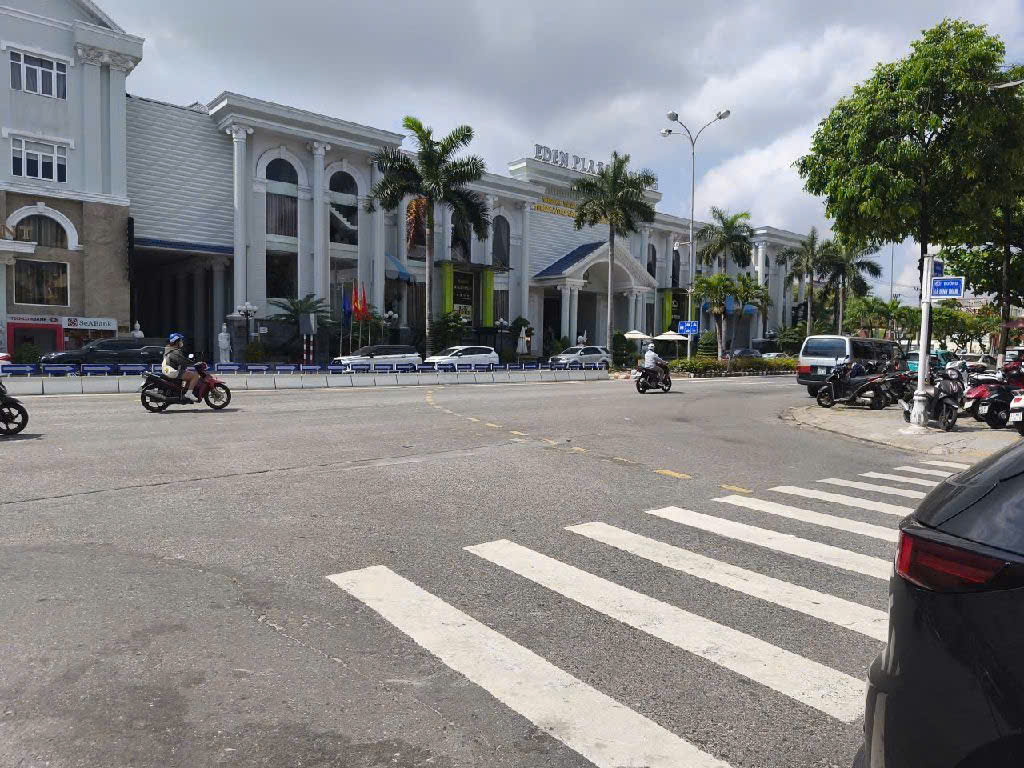 Chính chủ cần bán nhà 2 tầng Trung Tâm Đà Nẵng - Trục Đường Duy Tân. 80m2 - Với Mức Giá Chưa Đến 5 15991876