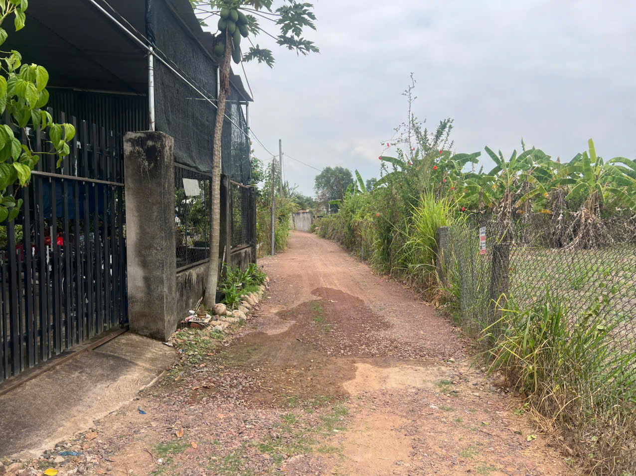 CHÍNH CHỦ CẦN BÁN ĐÁT NÈN VỊ TRÍ ĐẸP - PHÁP LÝ RỔ RÀNG - GIÁ ĐẦU TƯ 15991894