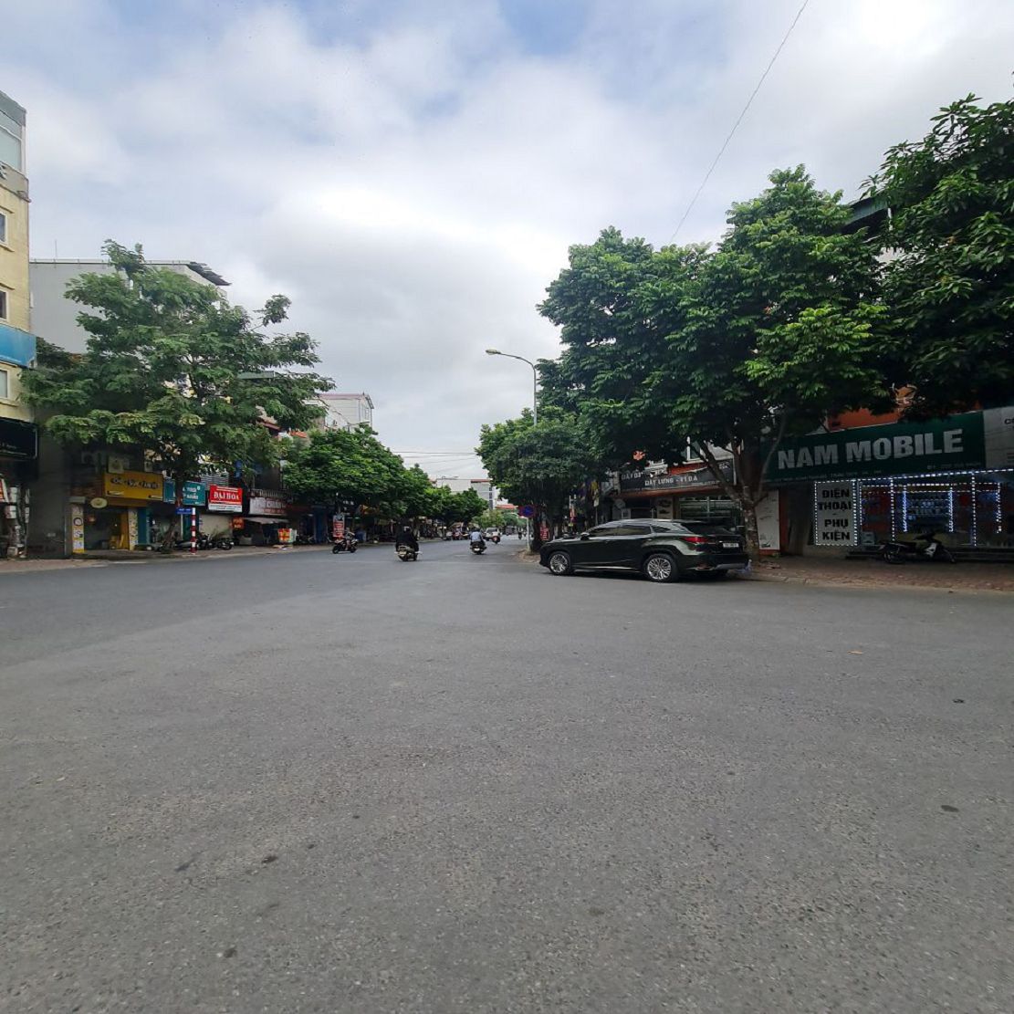 Bán đất trung tâm Trâu Quỳ Gia Lâm 36m2 đường 22m kinh doanh tốt giá 7 tỷ x Lh 0989894845 15991896