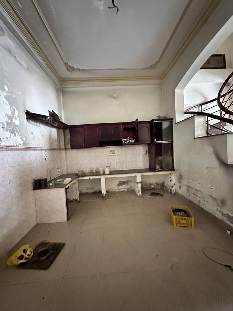 Bán nhà Âu Cơ - ngay Đồng Đen, đối diện Bệnh Viện Tân Phú, 5,8x12m, 4 Tầng - 3PN, 8 tỷ. 15991899