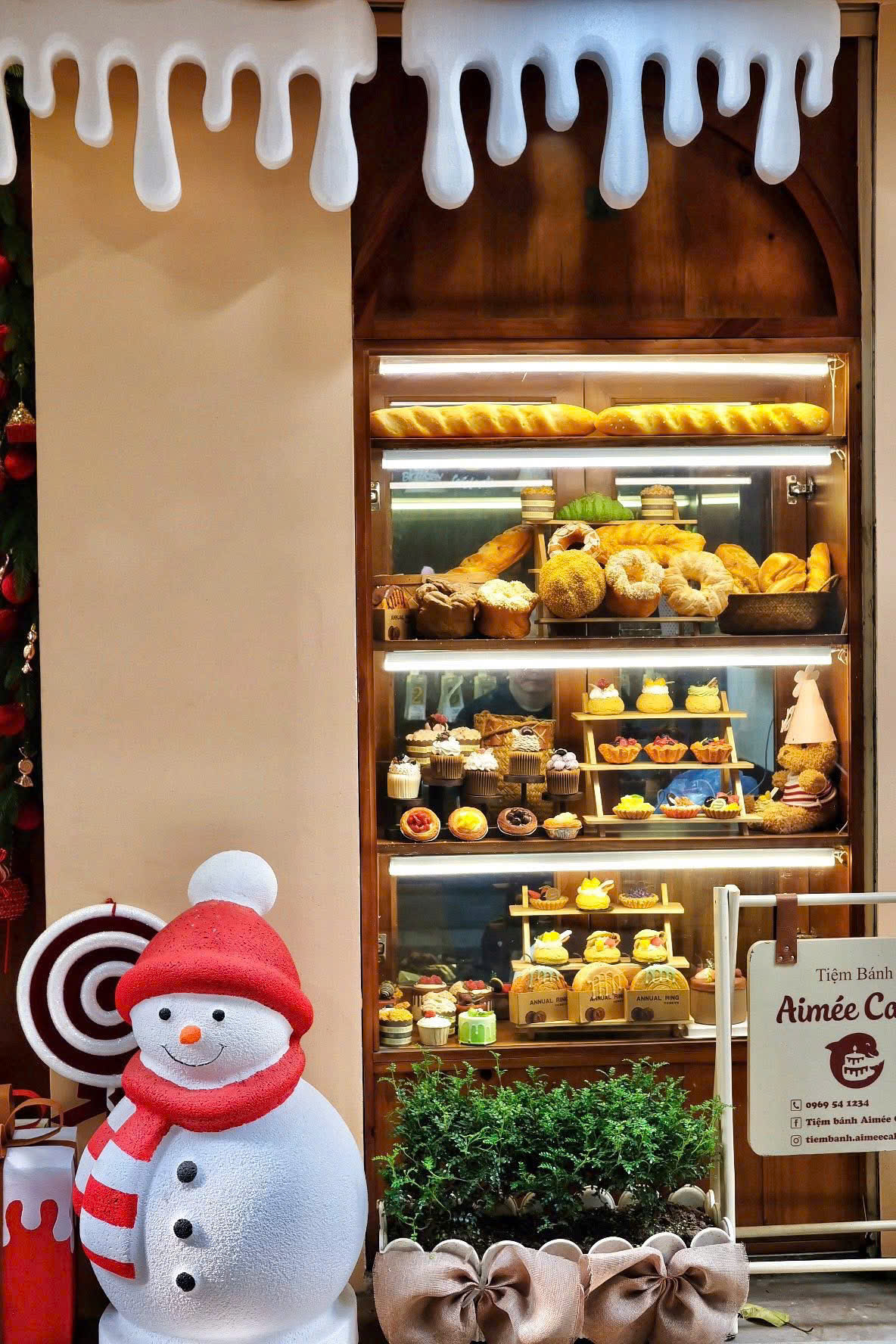 CHÍNH CHỦ SANG NHƯỢNG TIỆM BÁNH VIBE Vintage & Chill
DECOR XINH SẴN, CHỈ VIỆC KINH DOANH 15991911