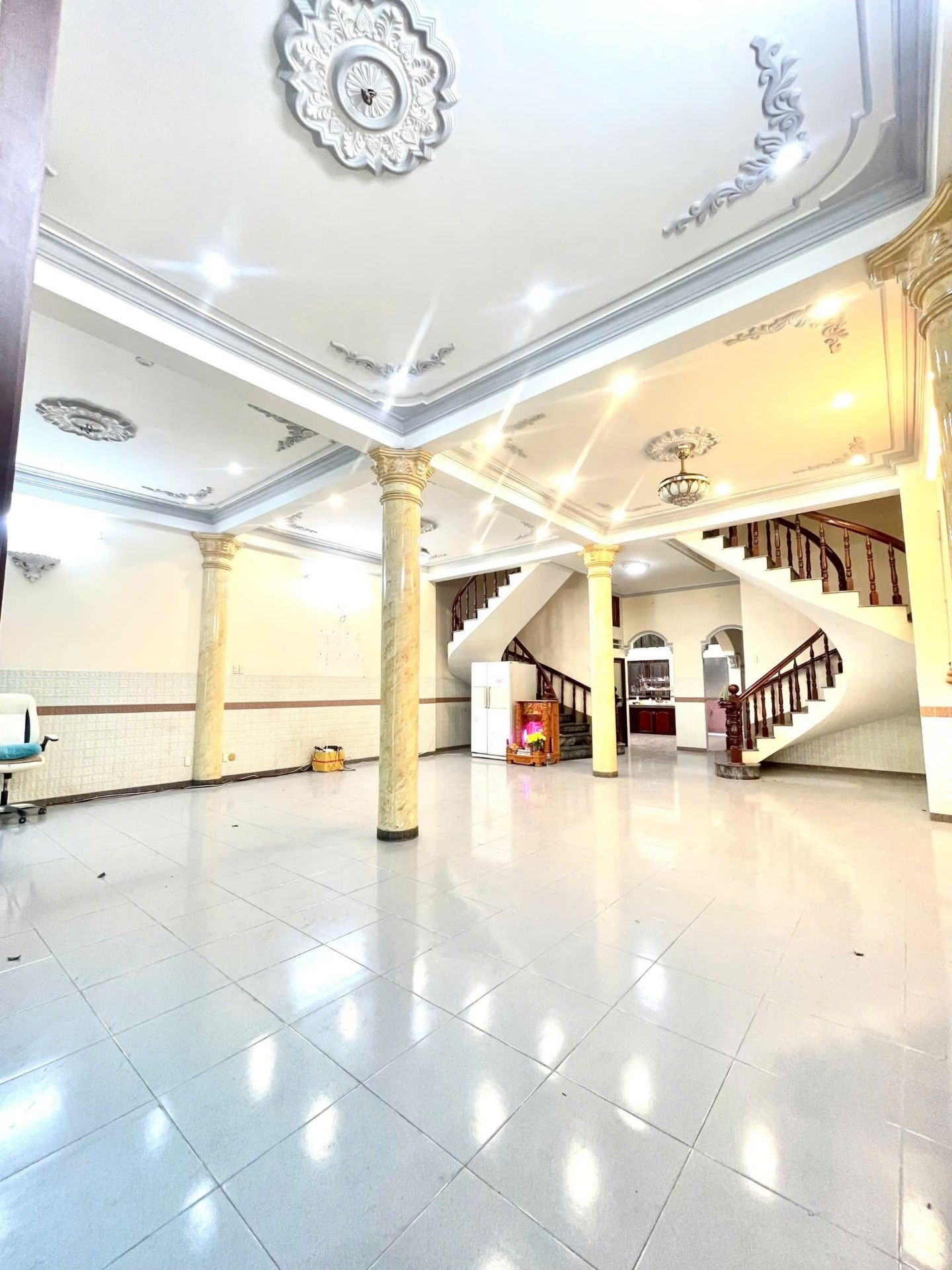 Bán nhà mặt tiền 4 tầng DT 8x20 Khu Tên Lửa cạnh Aeon Mall Bình Tân - 0931172218 15991948