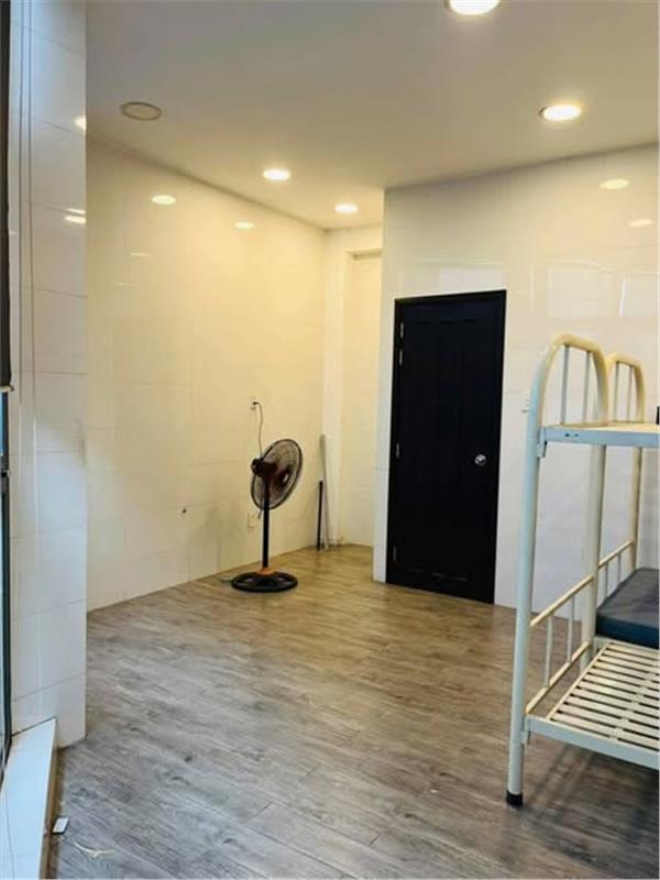 Nhà MT Đường Phạm Văn đồng Quận Gì Vấp Phường 1 Cũ (Hạnh Thông). 15991969