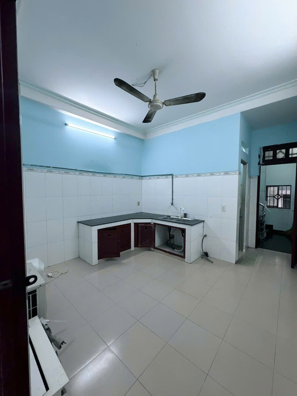 CHO THUÊ PHÒNG TẦNG 3 – MẶT TIỀN GÒ XOÀI, P. Bình Hưng Hoà, TP HCM 15991973