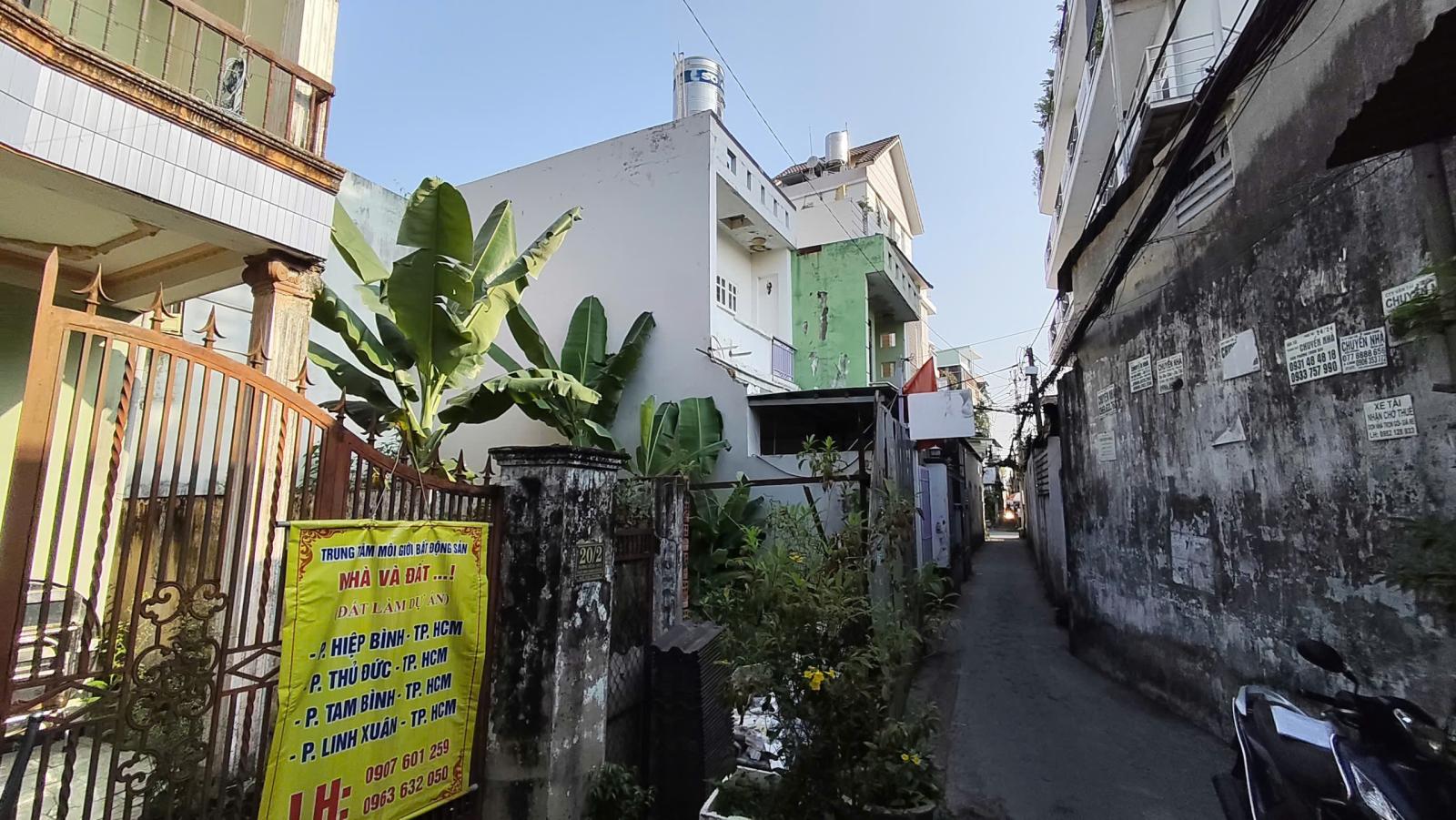 Bán Đất Tặng Nhà Góc 2 Mặt Tiền Hẻm Đường 25 – Hiệp Bình Chánh – TP Thủ Đức 15991974