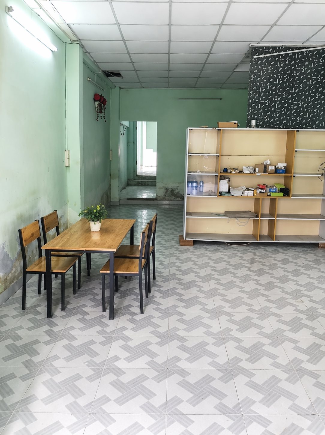 CHỈ 6.3 TỶ SỞ HỮU NHÀ 85M 2 TẦNG HXH TRÁNH SÁT MẶT TIỀN NGAY TÂN SƠN NHÌ 15991976