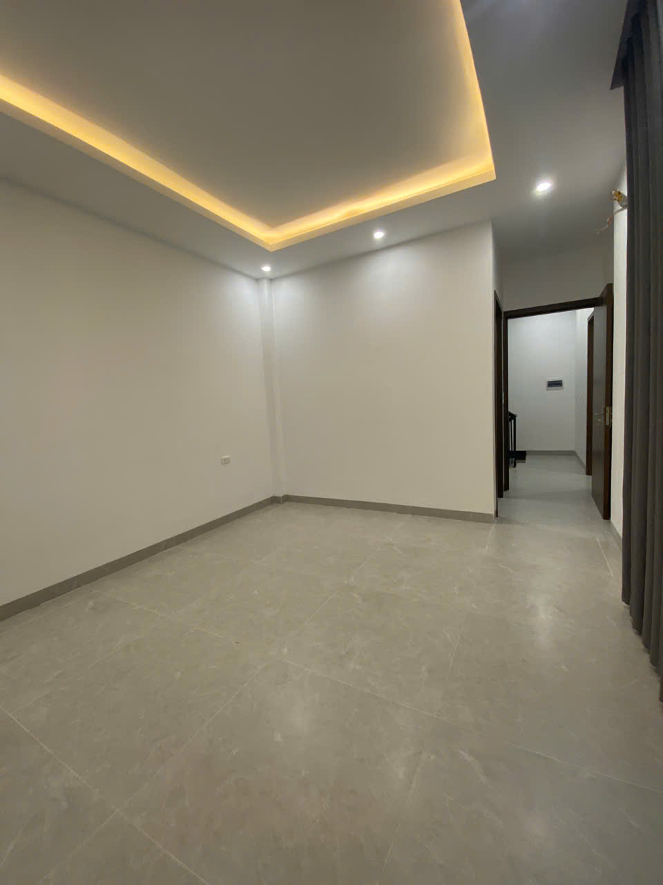 THƯỢNG THANH – NHÀ MỚI 4 TẦNG – 4 NGỦ KHÉP KÍN MỖI TẦNG – GIÁ 8.9 TỶ LONG BIÊN 15991980