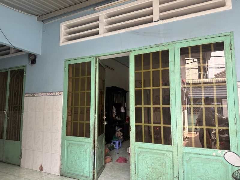 Bán nhà, đường số 4, Phường Linh Xuân, Thủ Đức, TP HCM. DT 155m2, 6PN. Giá 6,4 tỷ. 15991986