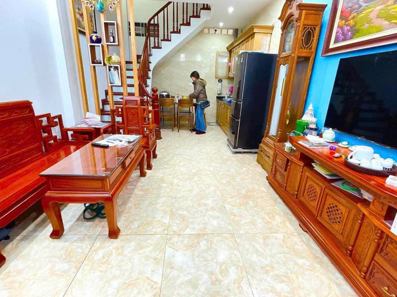 BÁN GẤP NHÀ GIANG VĂN MINH PHỐ VIP BA ĐÌNH FULL NỘI THẤT 34M X 5 TẦNG MT 4M 7,5 TỶ
 15992047