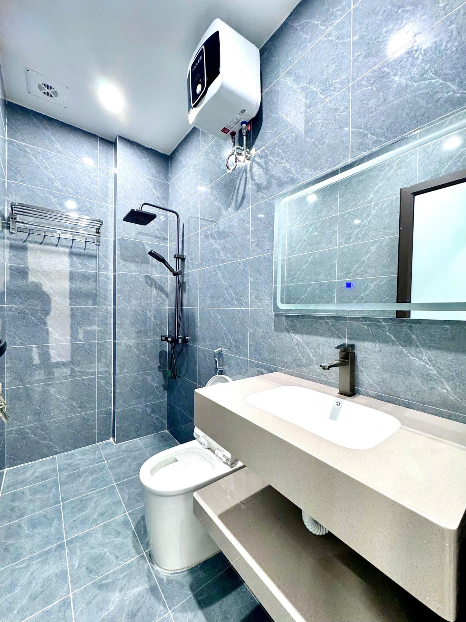 Nhà Xây Mới Ngõ Chợ Hàng cũ - Lê Chân - Hải Phòng $3.55 tỷ 15992088