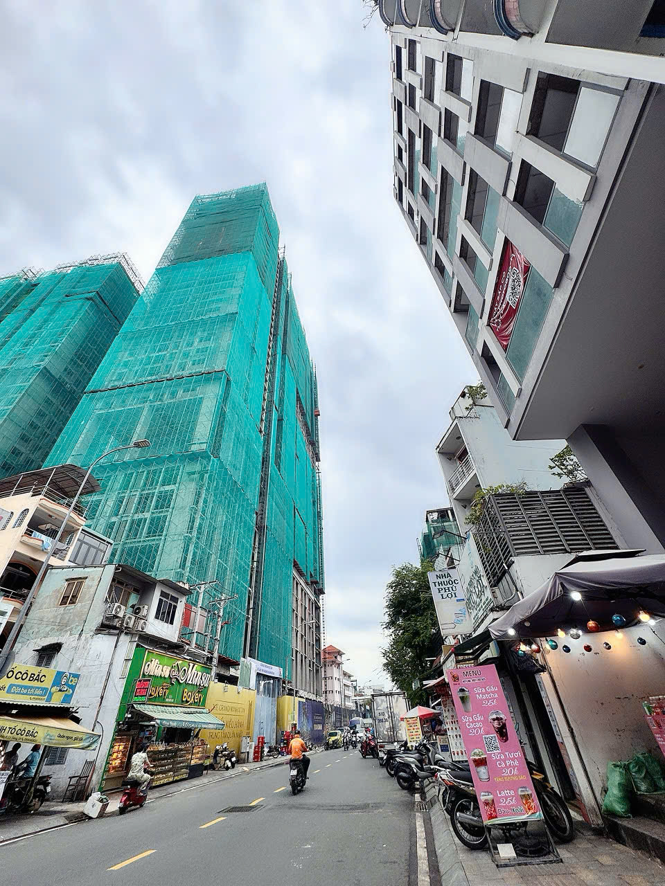 CHÍNH CHỦ 1 ĐỜI - BÁN NHÀ MẶT TIỀN KD Đ.CÔ BẮC, QUẬN 1 - HDT ĐỀU 25TR//TH - VỊ TRÍ HIẾM NHÀ BÁN - 15992095