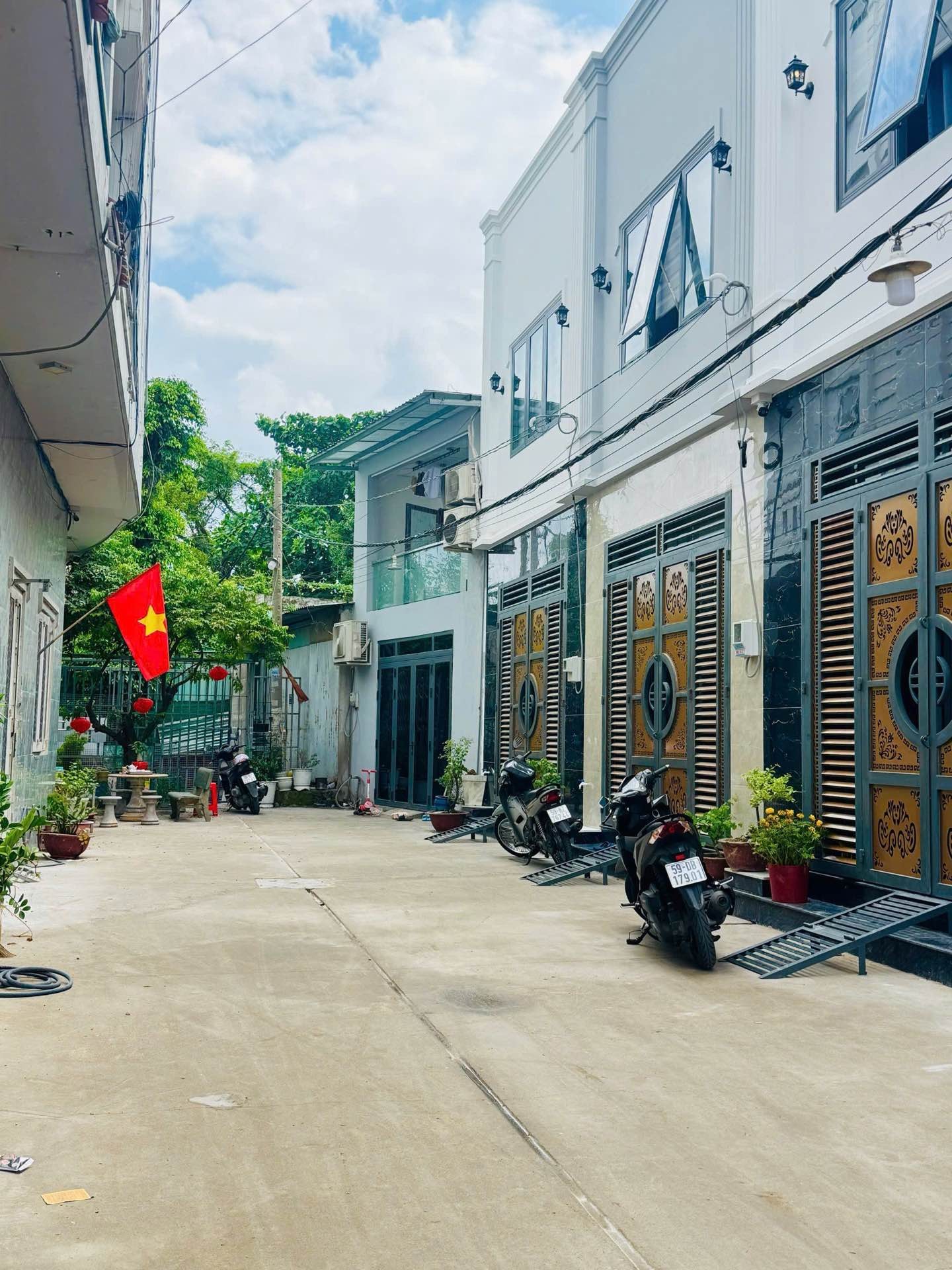 TRUNG TÂM THỦ ĐỨC VÀO Ở NGAY - PHƯỜNG LINH CHIỂU - HẺM 7 CHỖ VÀO NHÀ -  4.01m x 15.4m - 4 TẦNG - 15992122