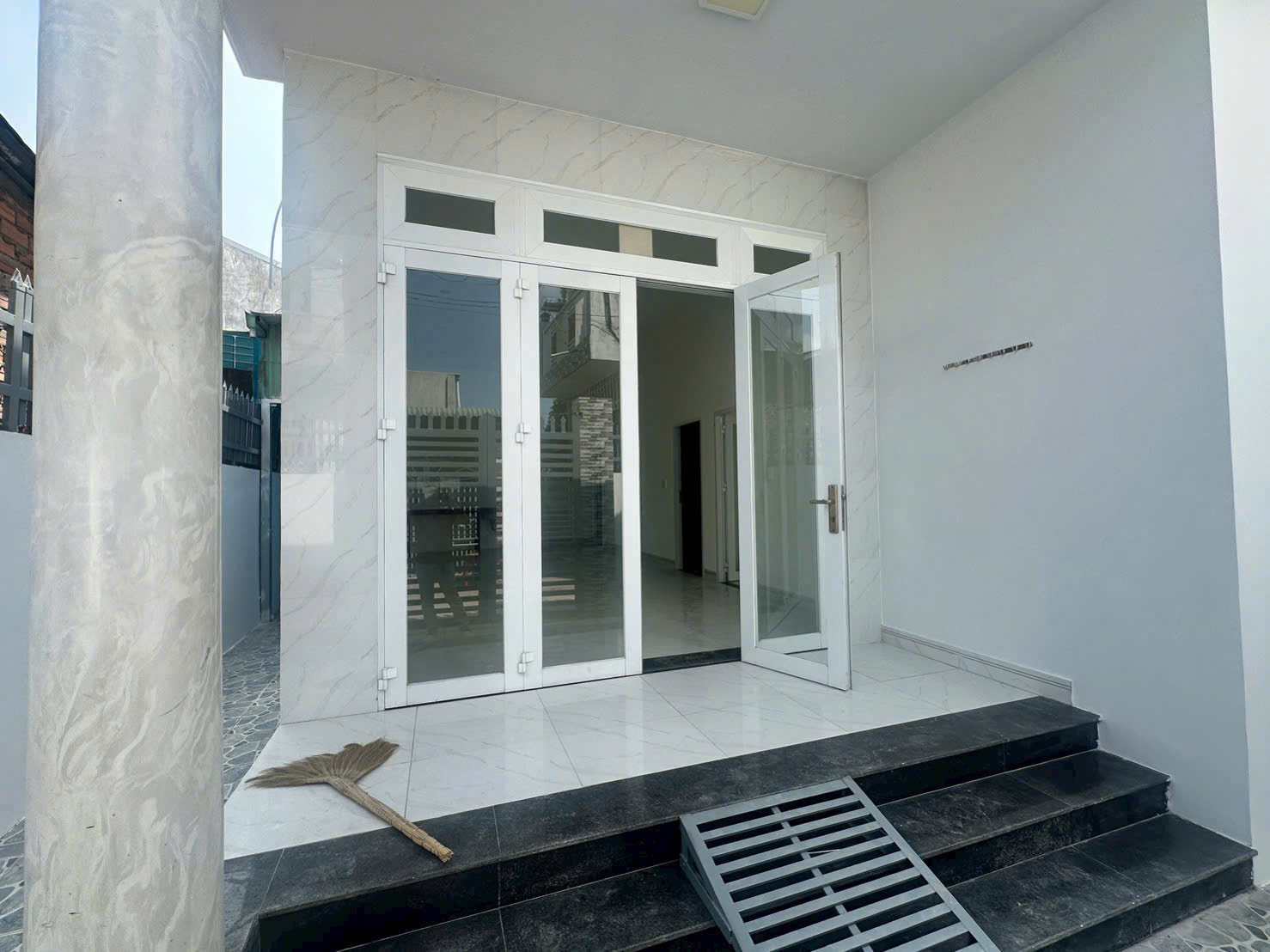 📣📣 Bán nhà mới Thái 100m2 sổ riêng thổ cư (P. Bửu Hoà) chỉ 2,050 tỉ 15992139