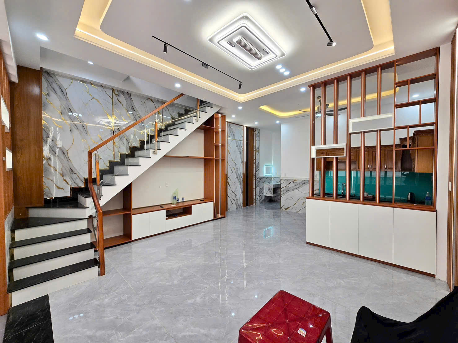 📣📣 Bán nhà 1 Trệt 1 lầu 80m2 SHR thổ cư đường ô tô (P. Bửu Hoà) chỉ 2,050 tỉ 15992177