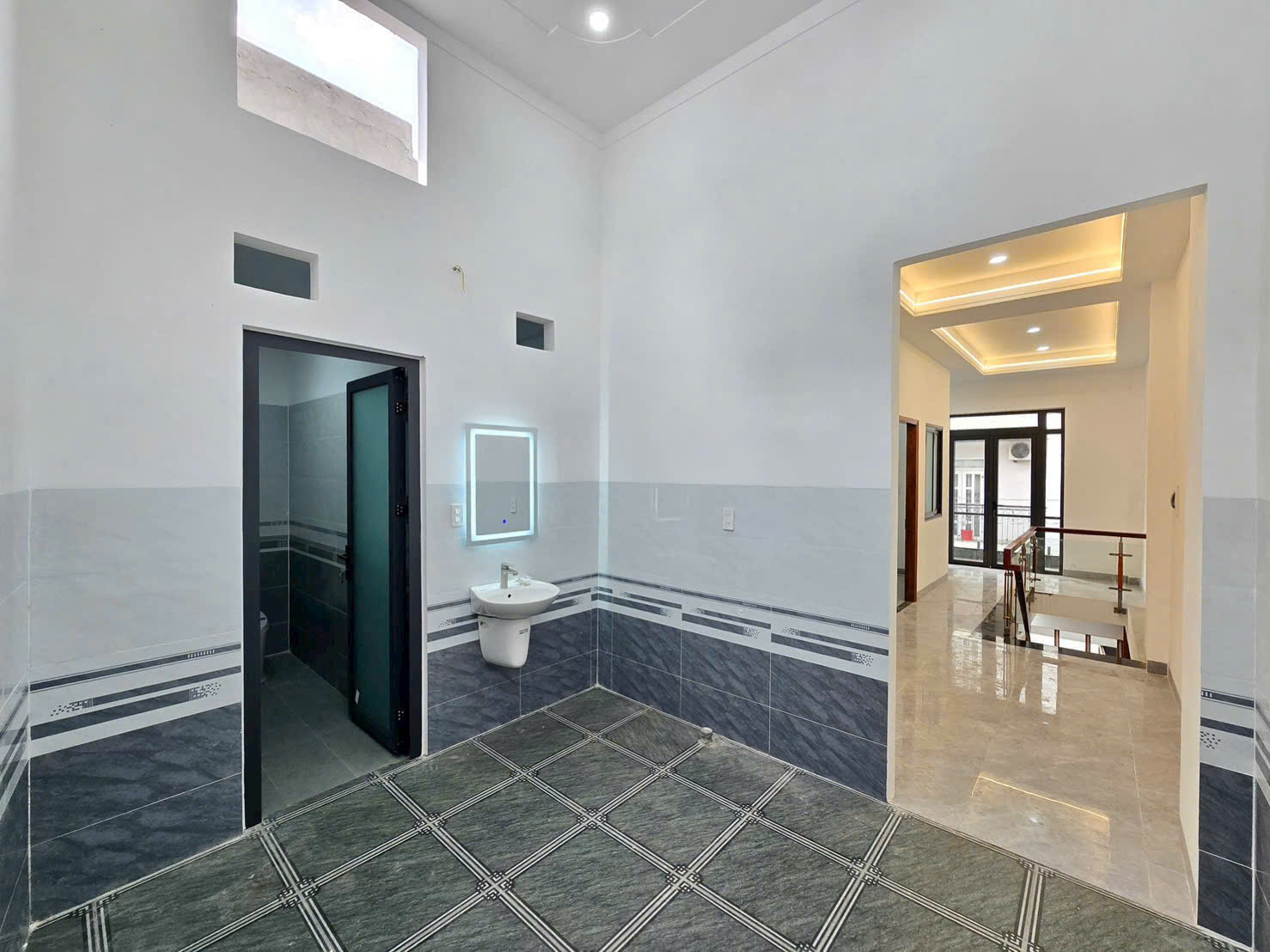 📣📣 Bán nhà 1 Trệt 1 lầu 80m2 SHR thổ cư đường ô tô (P. Bửu Hoà) chỉ 2,050 tỉ 15992177