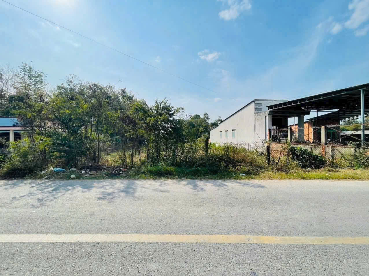 MẶT TIỀN NHỰA AN NHƠN TÂY – NGANG 20M – GIÁ CHỈ 10.5 TỶ VỊ TRÍ ĐẸP 15992194