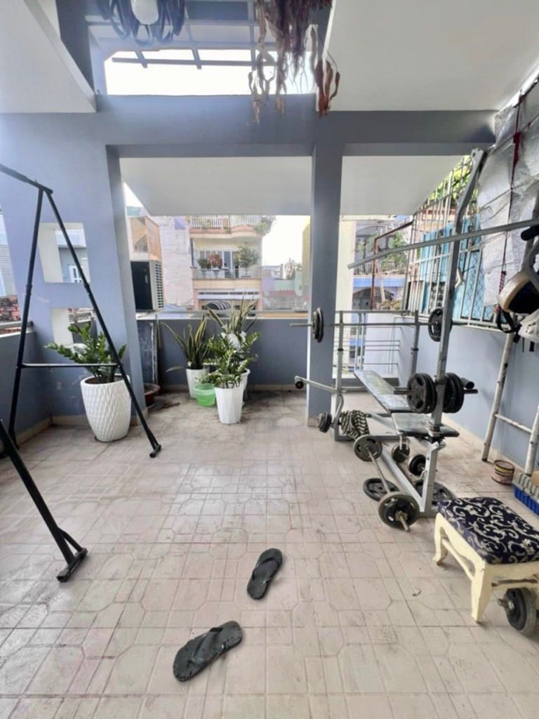 Hẻm xe hơi chợ Rạch Ông 5x24 Hoàn công 4 tầng Tặng nội thất- 0931172218 15992195