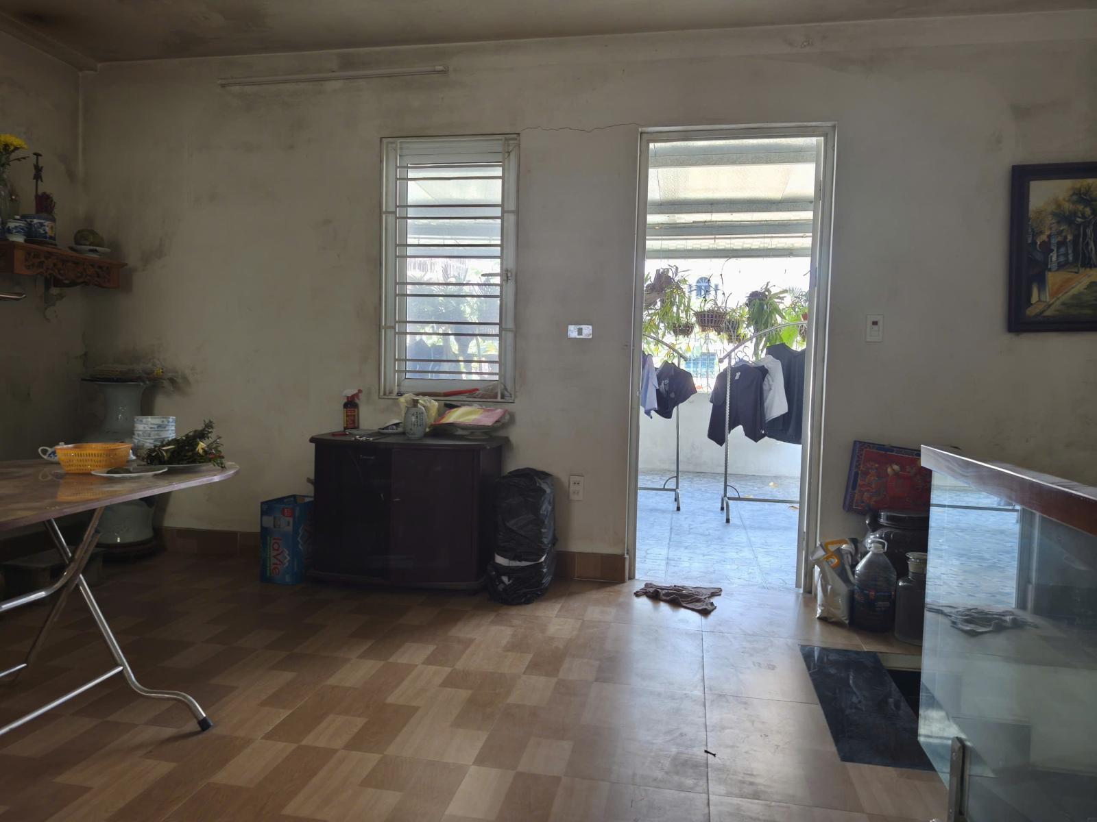 BÁN NHÀ TUYẾN 2 LÊ THÁNH TÔNG – ~100M² – Ô TÔ VÀO SÂN – GIÁ 100TR/M² 15992230