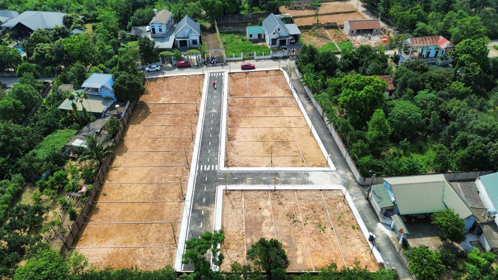 Chính chủ bán mảnh đất thổ cư  tại Phú Cát chỉ nhỉnh 30tr/m2 15992255