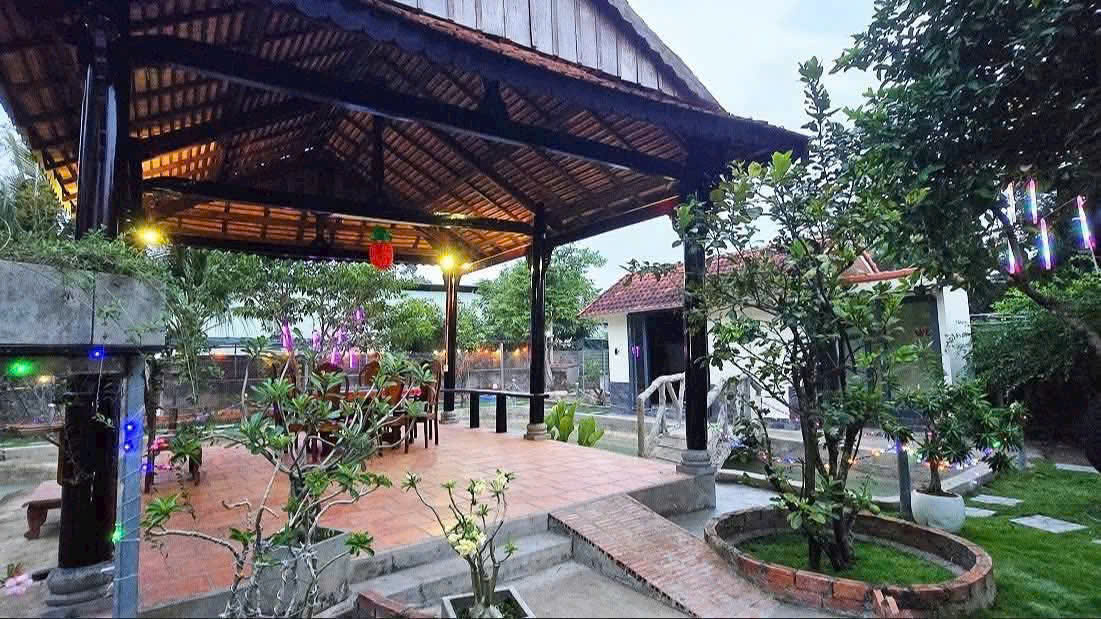 BIỆT PHỦ NHÀ VƯỜN NHUẬN ĐỨC CC 1.300m² – FULL TIỆN ÍCH – CHỈ 8.9 TỶ 15992266