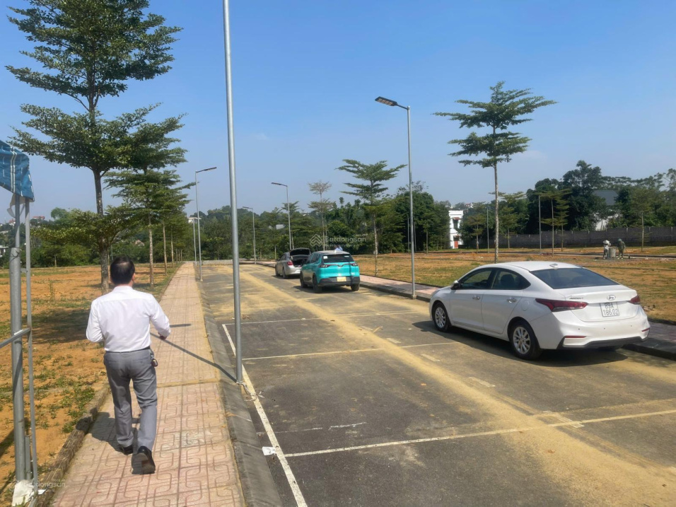 Bán đất 100m² - 3.6 tỷ  Phú Cát - Hoà Lạc / sổ full thổ cư - công chứng trong ngày 15992279