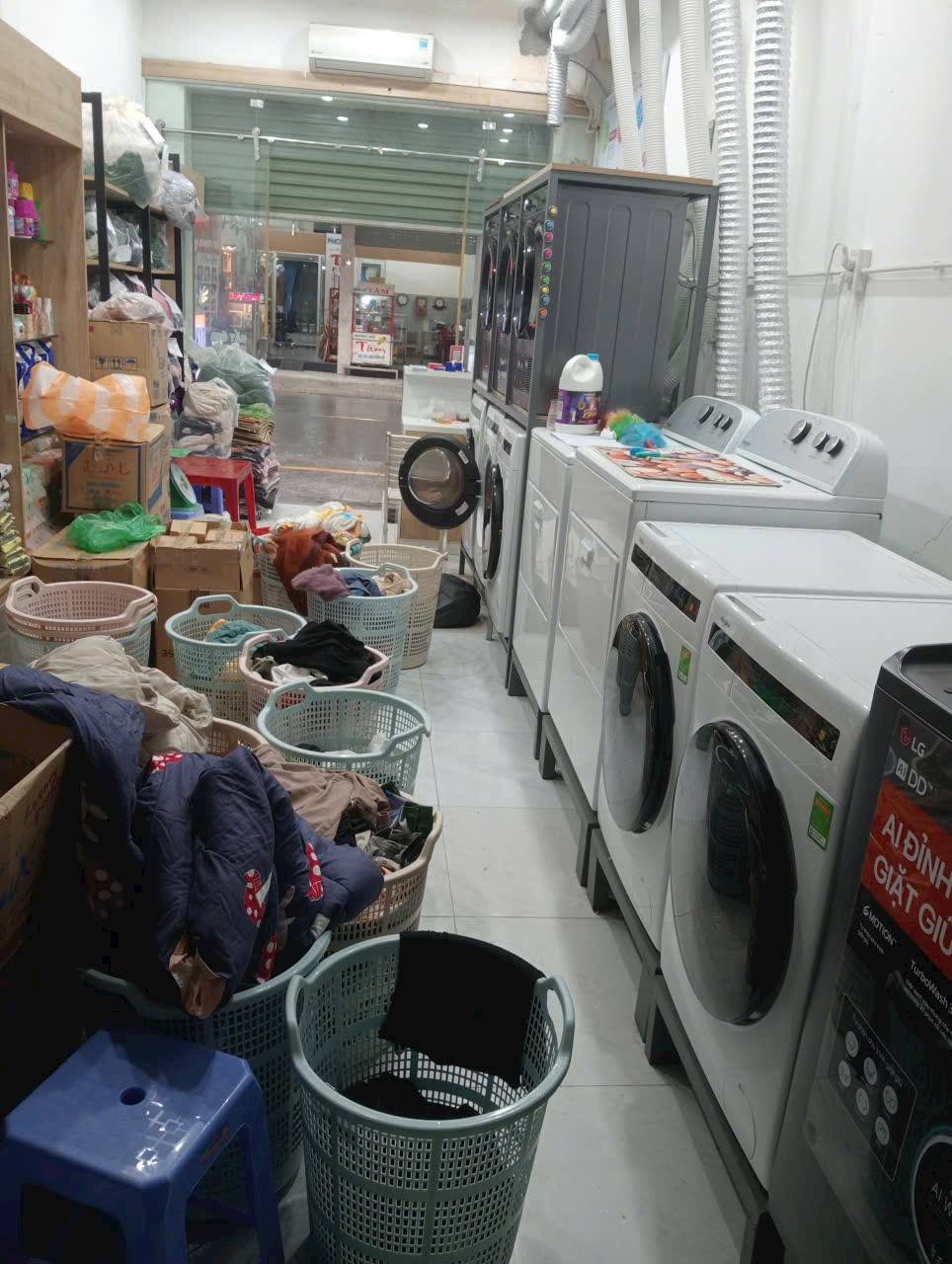 CẦN SANG NHƯỢNG TIỆM GIẶT SẤY SET UP ĐẦY TÂM HUYẾT CHỈ MỚI MỞ TRƯỚC TẾT ĐƯỢC KHÁCH QUÝ MẾN NÊN CÓ 15992325