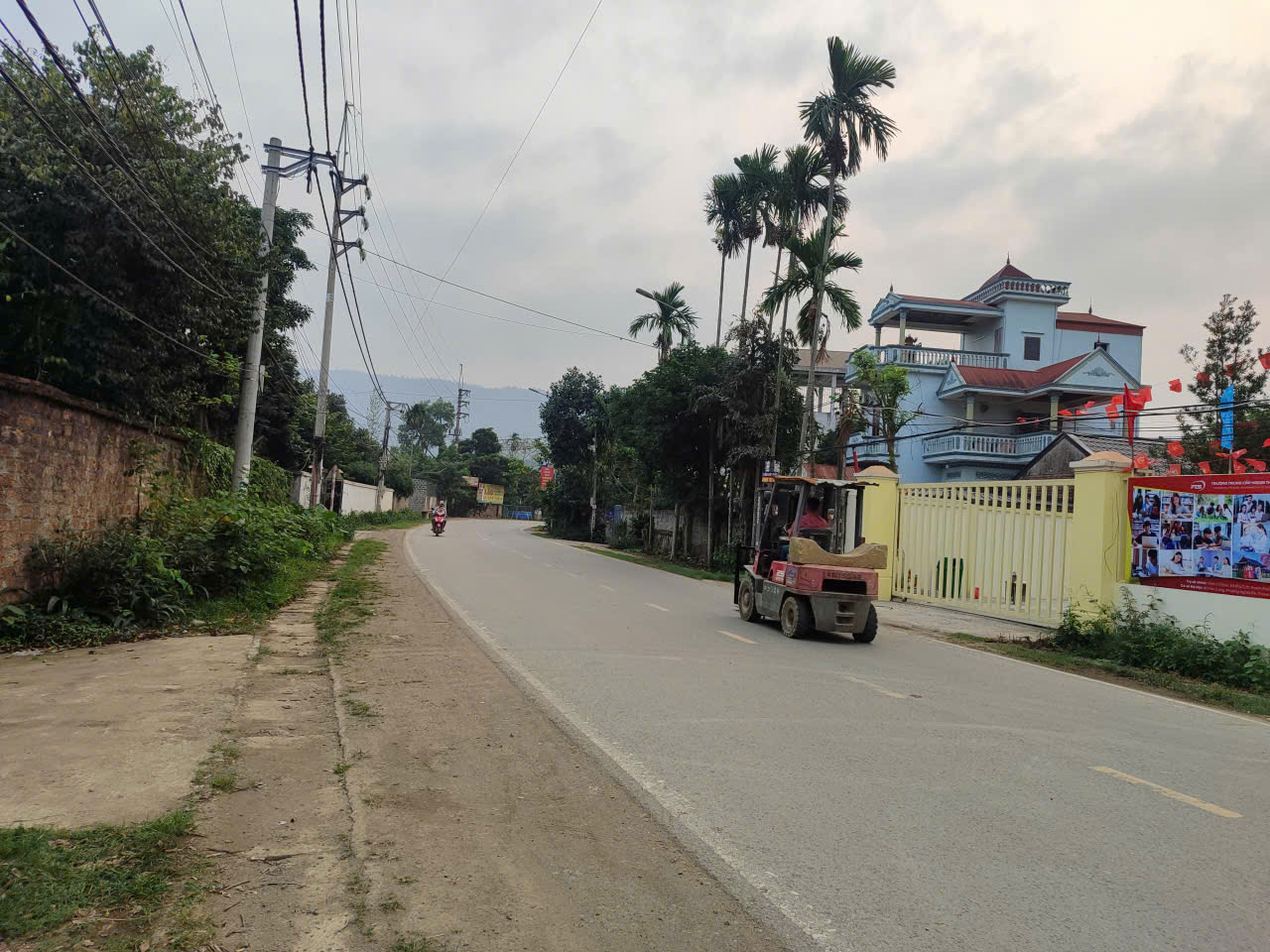 CHẬM 1 NHIP MẤT NGAY LÔ ĐẤT ĐẸP. 15992332