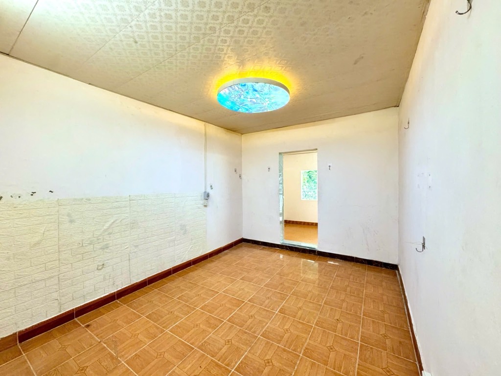 Bán tập thể Quỳnh Mai, 52m 2 ngủ đủ công năng vs khép kín chỉ nhỉnh 2 tỷ 15992361