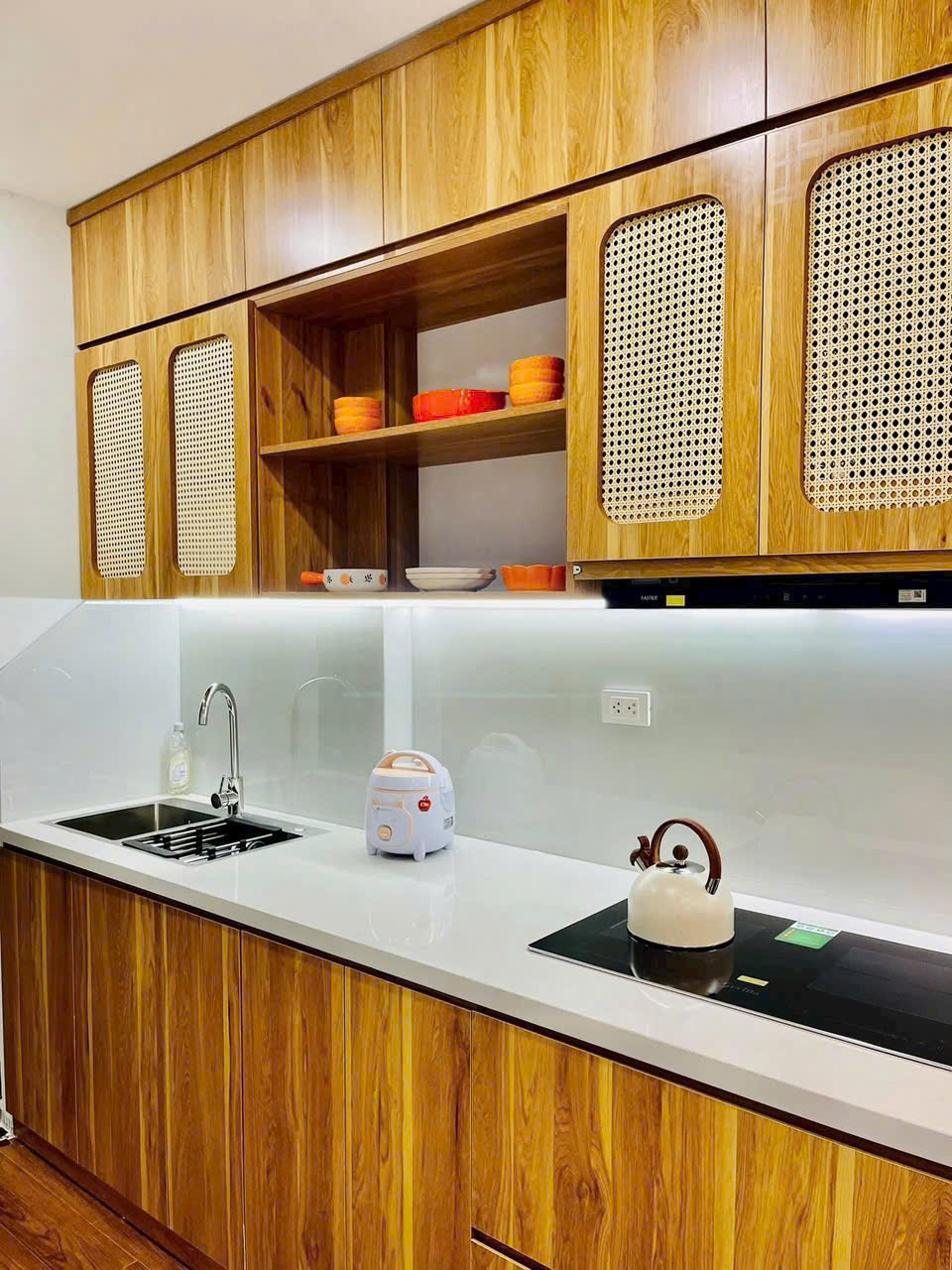 Bán hoặc cho thuê căn chung cư VCI, Định Trung, Vĩnh Yên. Giá 1.98 tỷ 15992386