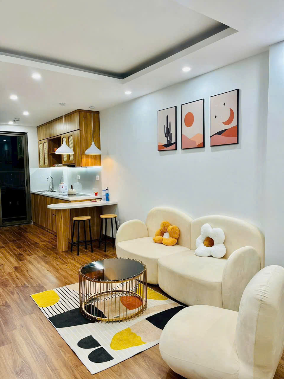 Bán hoặc cho thuê căn chung cư VCI, Định Trung, Vĩnh Yên. Giá 1.98 tỷ 15992386