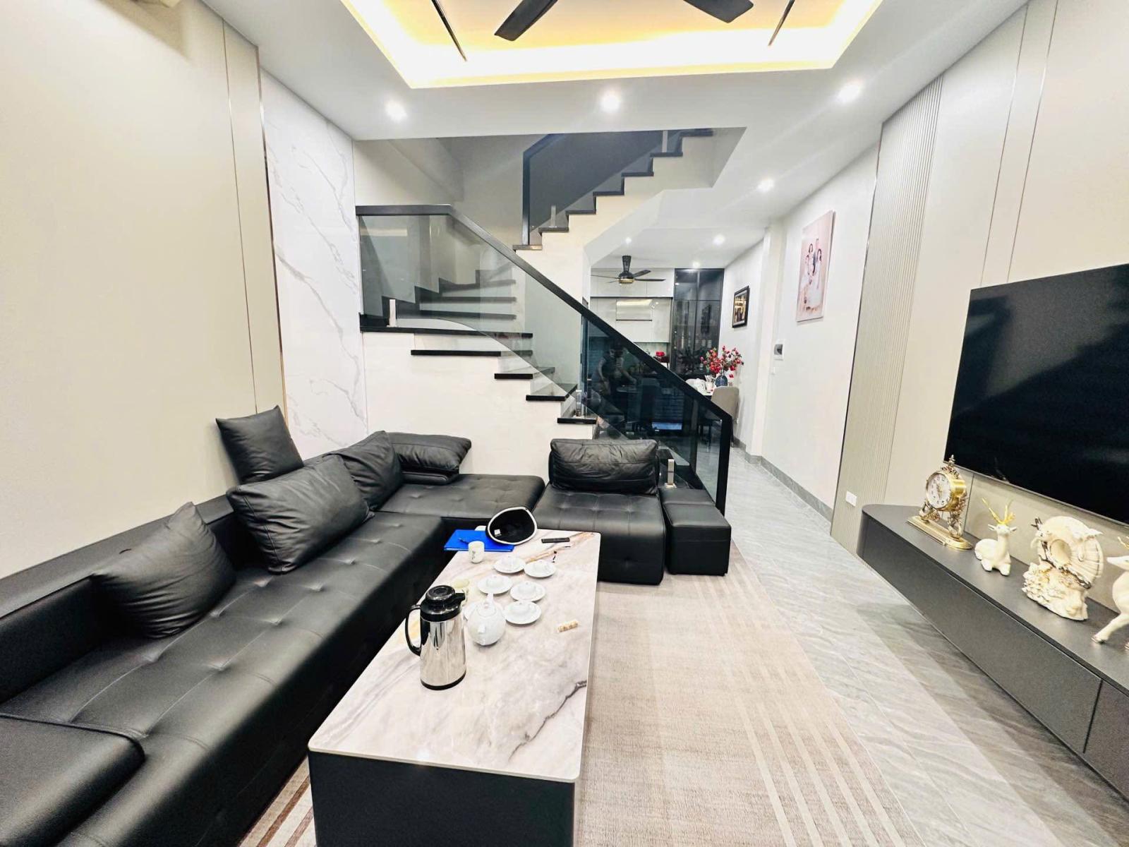 Trung tâm Long Biên, Cạnh Aeon mall, khu vực dân trí đón cầu THĐ tiện ích ngập tràn giá rẻ 15992445