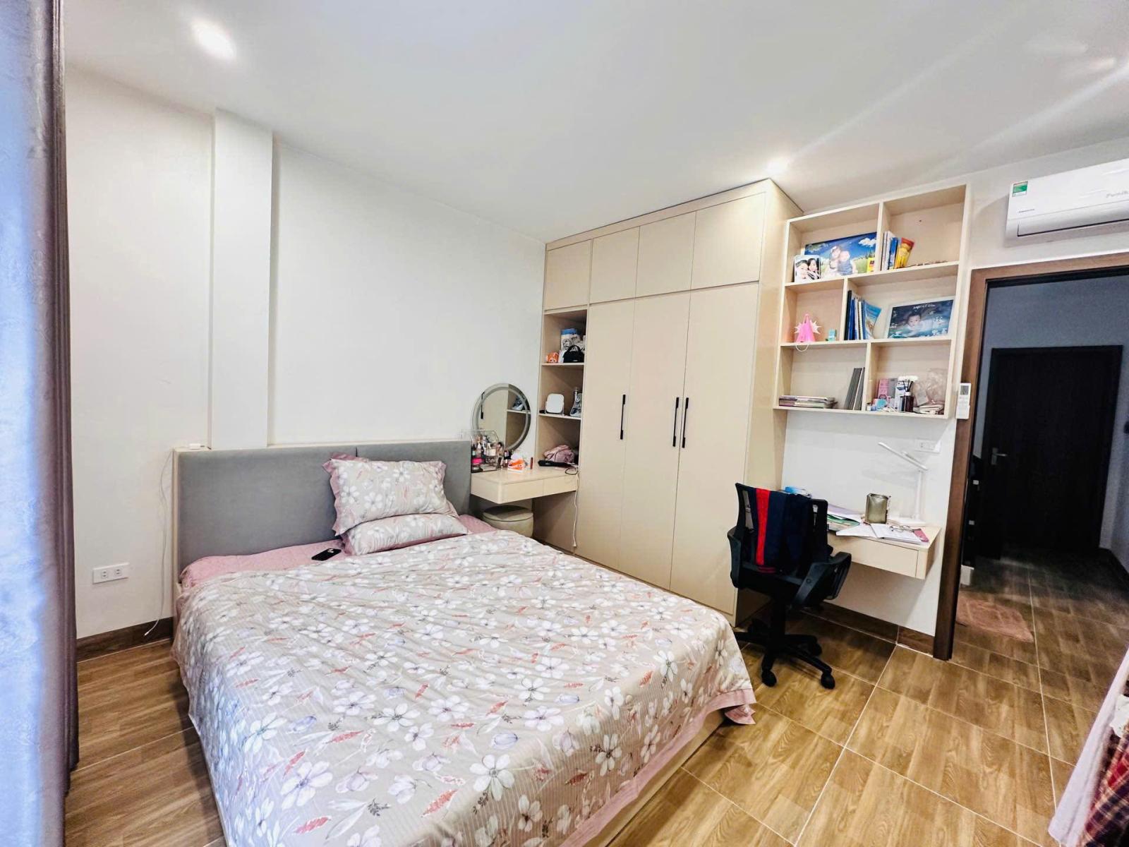 Trung tâm Long Biên, Cạnh Aeon mall, khu vực dân trí đón cầu THĐ tiện ích ngập tràn giá rẻ 15992445