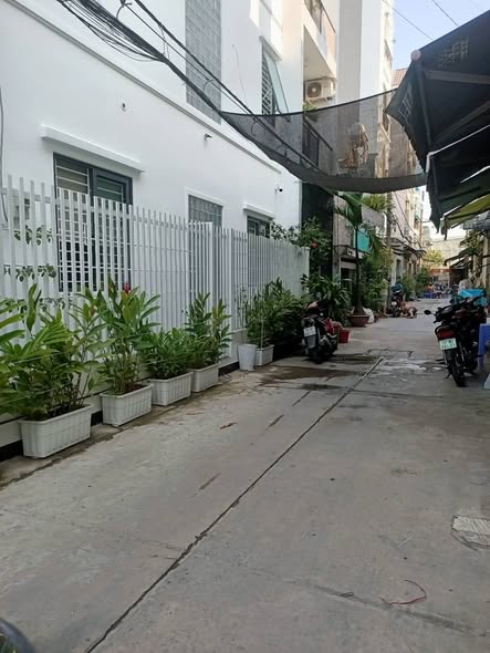 MỚI XÂY ĐẸP MÊ LY - HXH THOÁNG - NGAY NGÃ TƯ 4 XÃ - LÊ VĂN QUỚI - GIÁP TÂN PHÚ – 6.8 TỶ 15992476