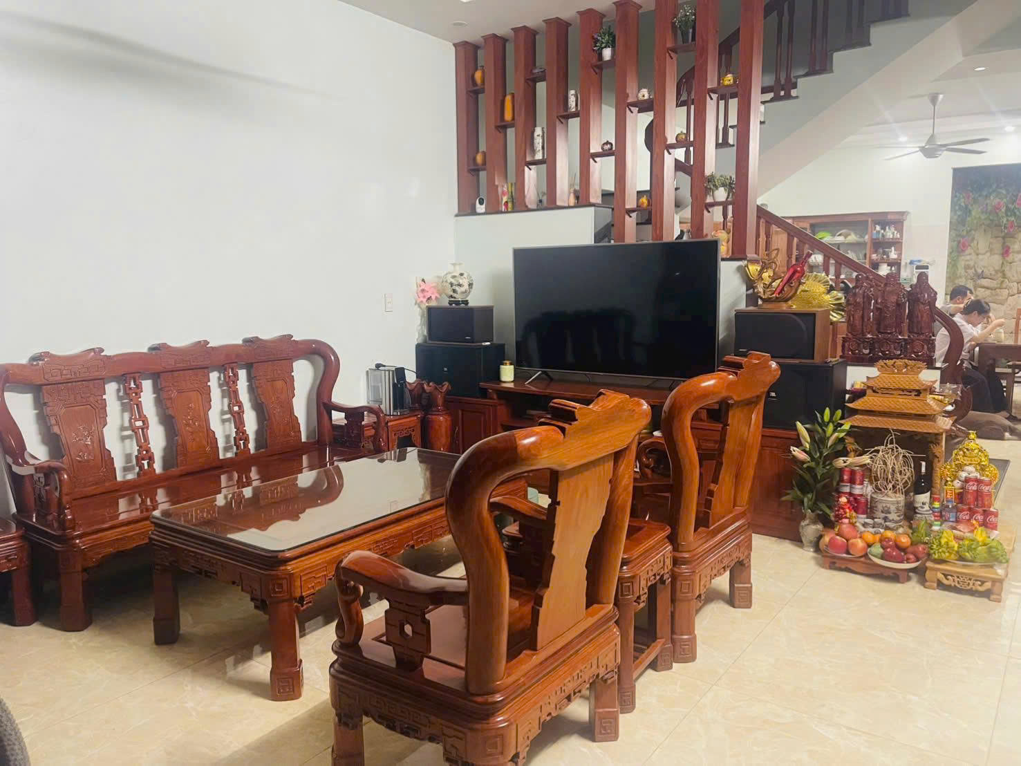 CHÍNH CHỦ BÁN NHÀ 3 TẦNG ,VỊ TRÍ ĐẸP, TRUNG TÂM MB ĐÔNG Á,ĐÔNG THỌ , TP THANH HÓA 15992489