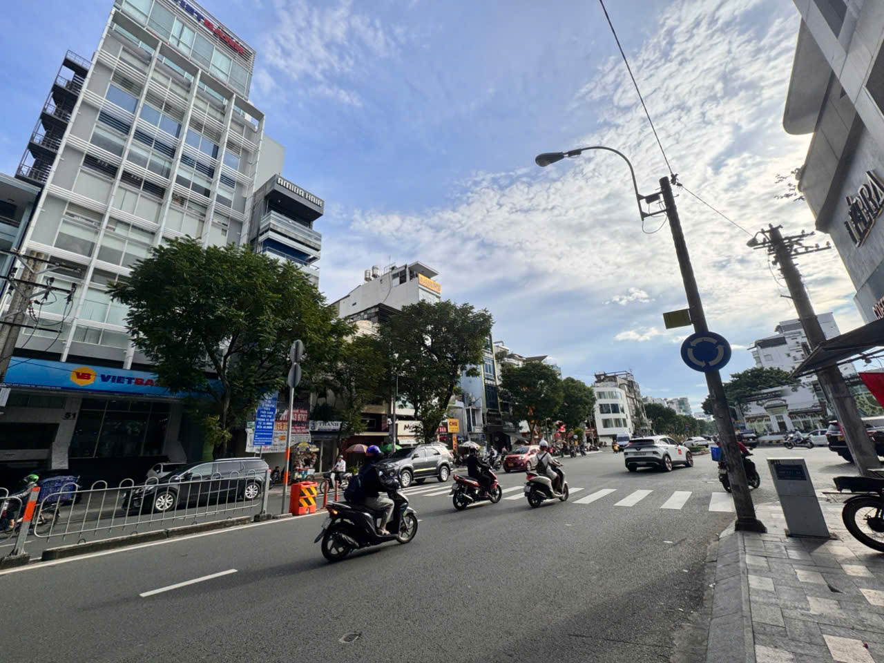 BÁN TÒA NHÀ 7 TẦNG CÓ HẦM - MẶT TIỀN KINH DOANH SỐ 55 NGUYỄN CƯ TRINH, QUẬN 1* LH GIANG GIANG: 15992490