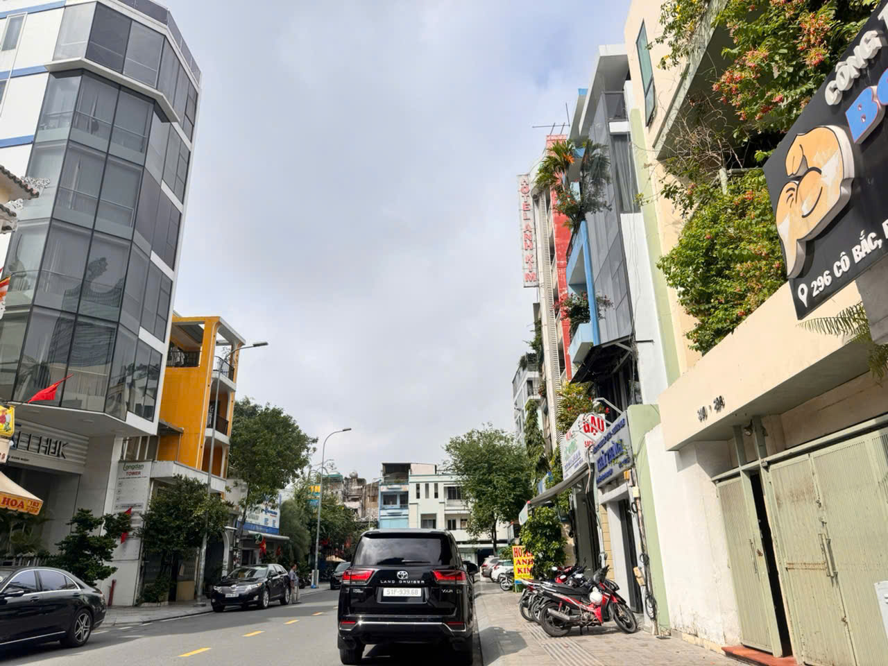 BÁN NHÀ MẶT TIỀN KD Đ.CÔ BẮC, QUẬN 1 - NGANG LỚN ĐẸP 11M*24M - VỊ TRÍ VIP HIẾM BÁN* LH GIANG GIANG: 15992515