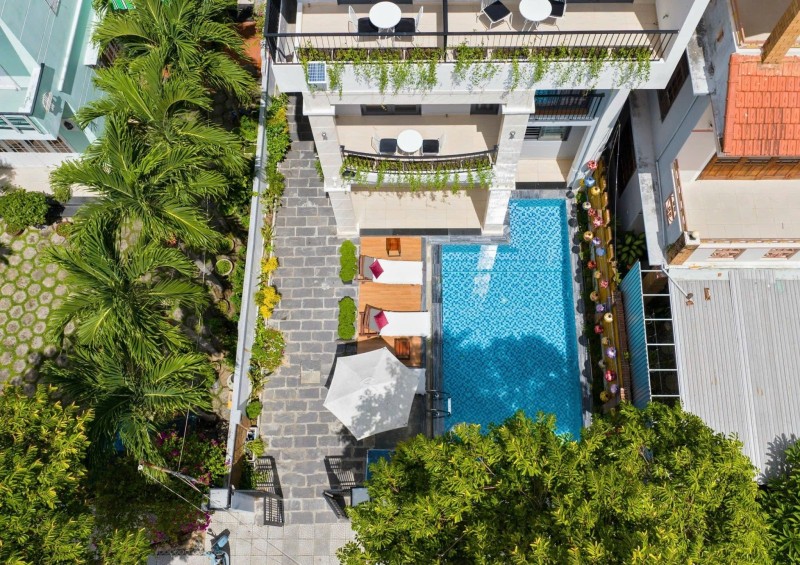 Villa 3 tầng Nguyễn Tuân, 271m2, giá 18,8 tỷ, 10 phòng ngủ, có hồ bơi 15992537