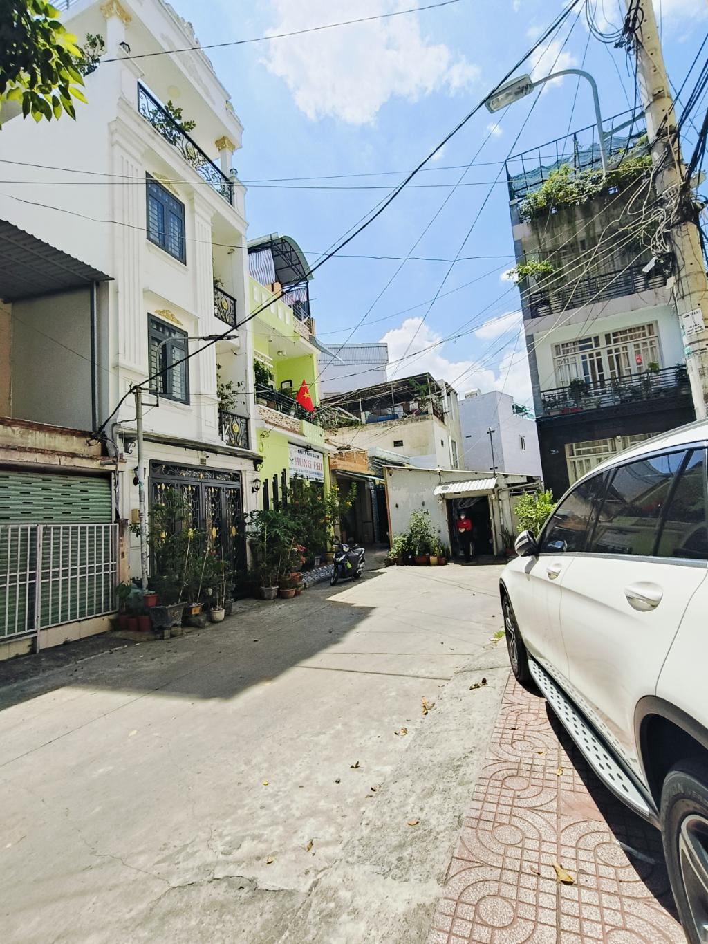 MẶT TIỀN ĐƯỜNG NỘI BỘ BÙI MINH
TRỰC Q8 - NGANG 4.5M- 4 TẦNG - TẶNG NỘI THẤT 15992547