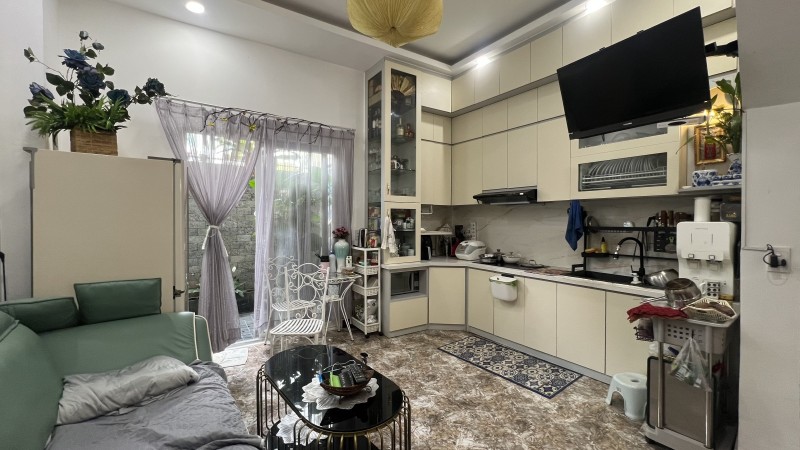 Bán nhà đường 160, Phường Tăng Nhơn Phú A,  Q9, Thủ Đức, TP HCM. DT  54m2, 3 Tầng, 3PN. Giá  5.45 15992562