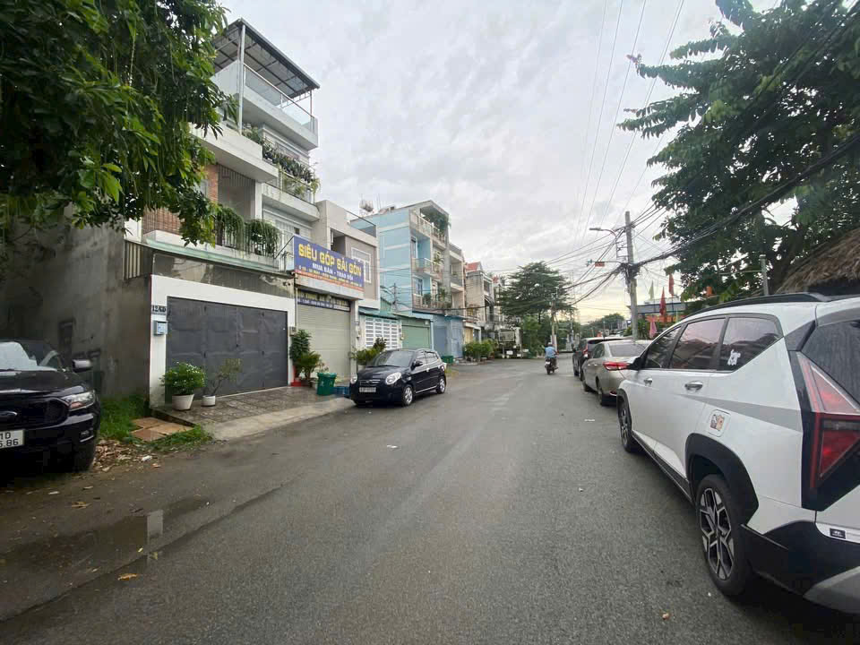 CHỈ 9.5 Tỷ - BÁN NHÀ 4 LẦU MẶT TIỀN HẺM XE TẢI NÉ NHAU - ĐƯỜNG SỐ 8 - HIỆP BÌNH PHƯỚC - NGAY PHỞ 15992579