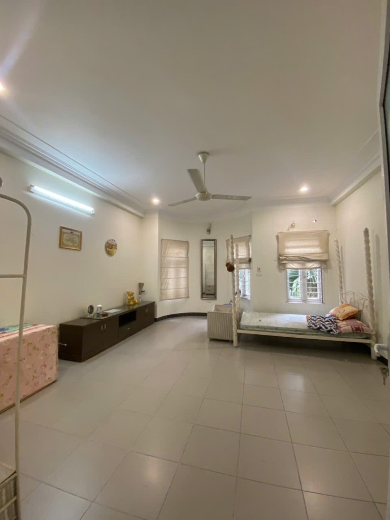 PHÂN LÔ BÁT KHỐI – Ô TÔ CHẠY VÒNG – VỈA HÈ – Ở & LÀM VĂN PHÒNG ĐẸP 15992628