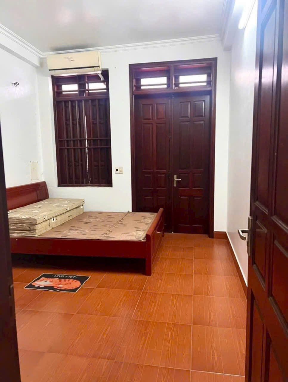 Bán nhà 3 tầng ngõ phố Phạm Thị Trân, ph Phạm Ngũ Lão, TP HD, 68.5m2, mt 4m, 4 ngủ 15992671