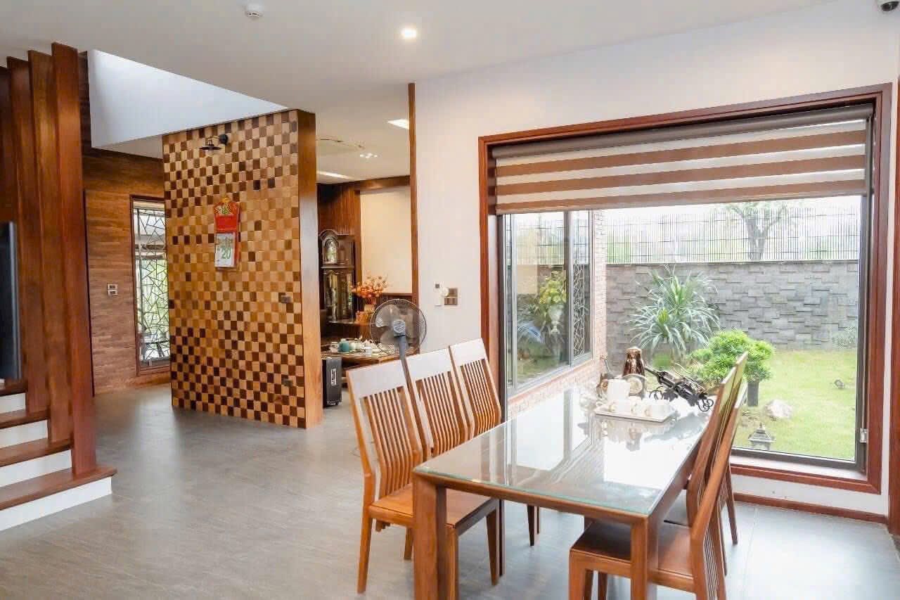 Bán căn biệt thự khu Tây Nam Cường, ph Tứ Minh, TP HD, 205.5m2, căn góc, 3.5 tầng, cực đẹp 15992677