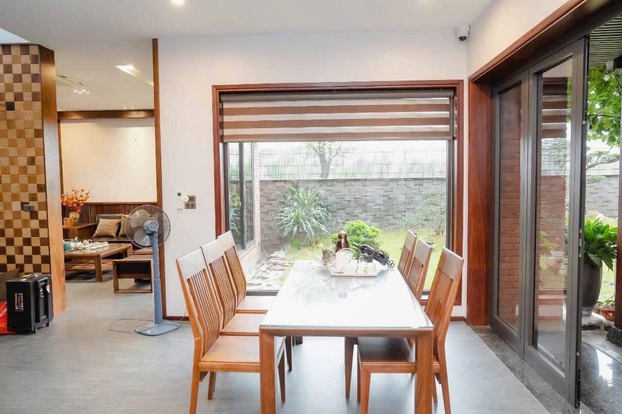 Bán căn biệt thự khu Tây Nam Cường, ph Tứ Minh, TP HD, 205.5m2, căn góc, 3.5 tầng, cực đẹp 15992677